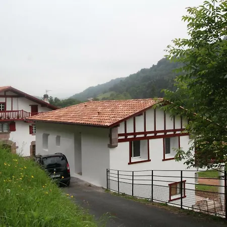 Bidarray, 3 Pieces, 4 Personnes - Fr-1-384-657 Apartmán *